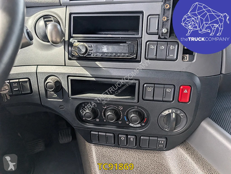 جرار DAF 440