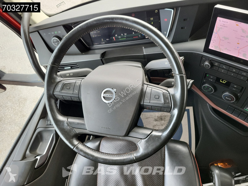 جرار Volvo 650 6X2 Lift+Lenkachse I-ParkCool...