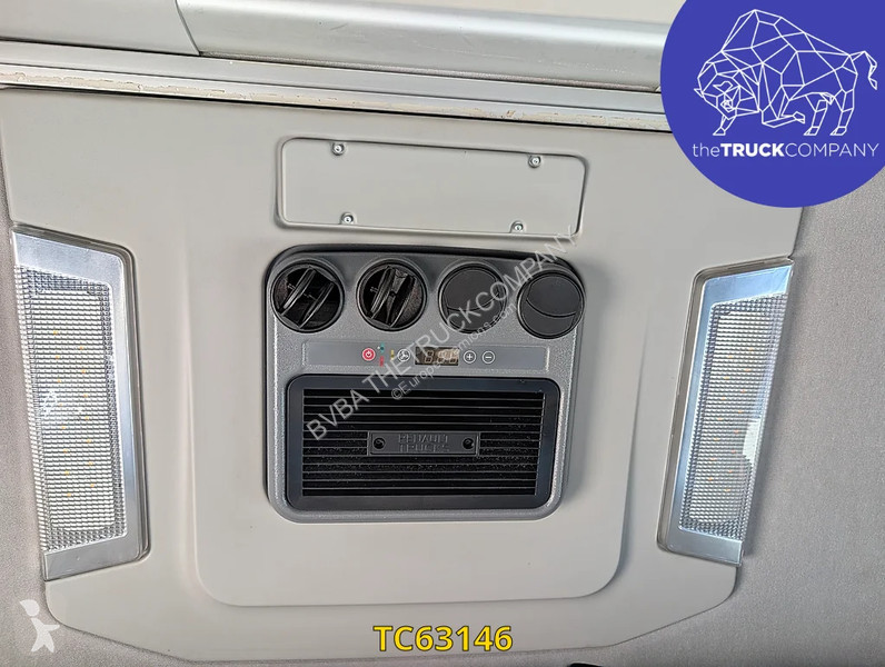 جرار Renault T 480