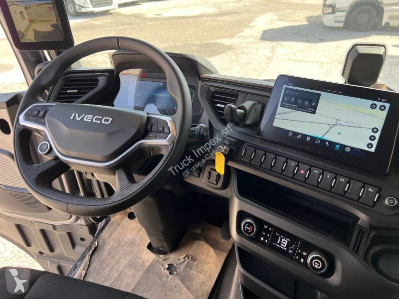 جرار Iveco