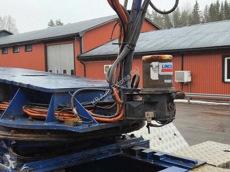 جرار Volvo 750 8x4 GCW 142 ton / GLOBE XL /...