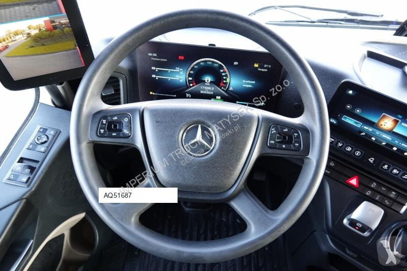 Влекач Mercedes ACTROS 1845