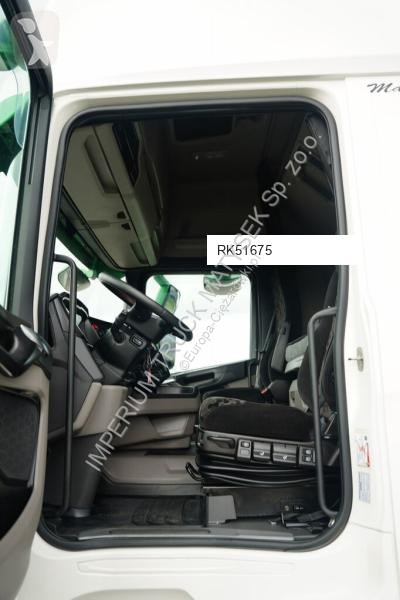 جرار Scania