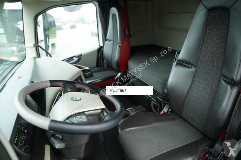Tracteur Volvo FH 500 / NISKA KABINA / I-SHIFT...