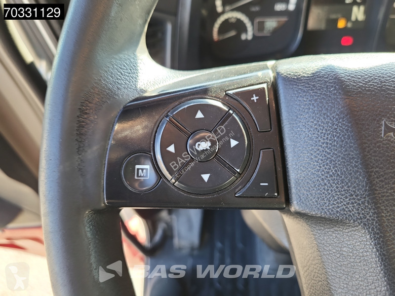 جرار Mercedes 1851 4X4 StreamSpace 4X4...