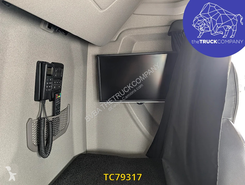 جرار Scania 500