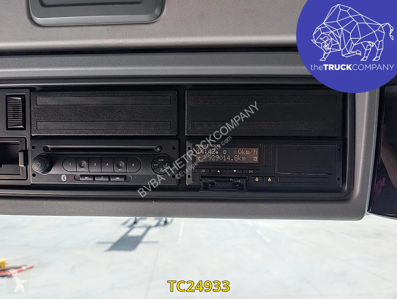 جرار Renault T 460