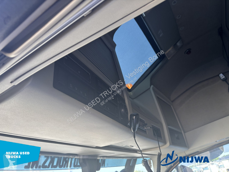 جرار Volvo 500 6x4 Schuifschotel + Xenon