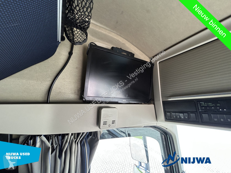 جرار Volvo 500 TC 4x2 Showtruck + I-Park