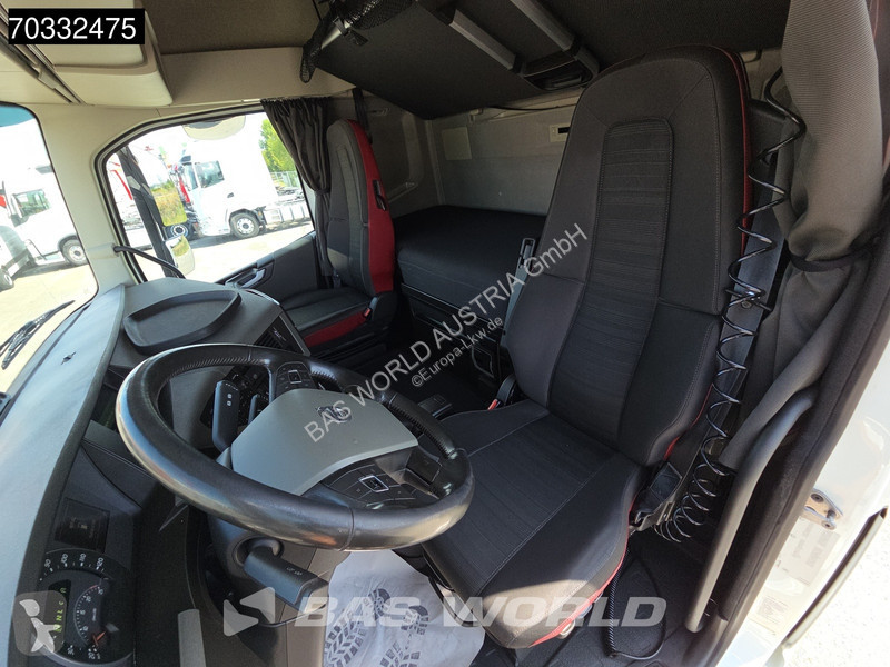 جرار Volvo 500 4X2 Globe 2xTanks I-ParkCool