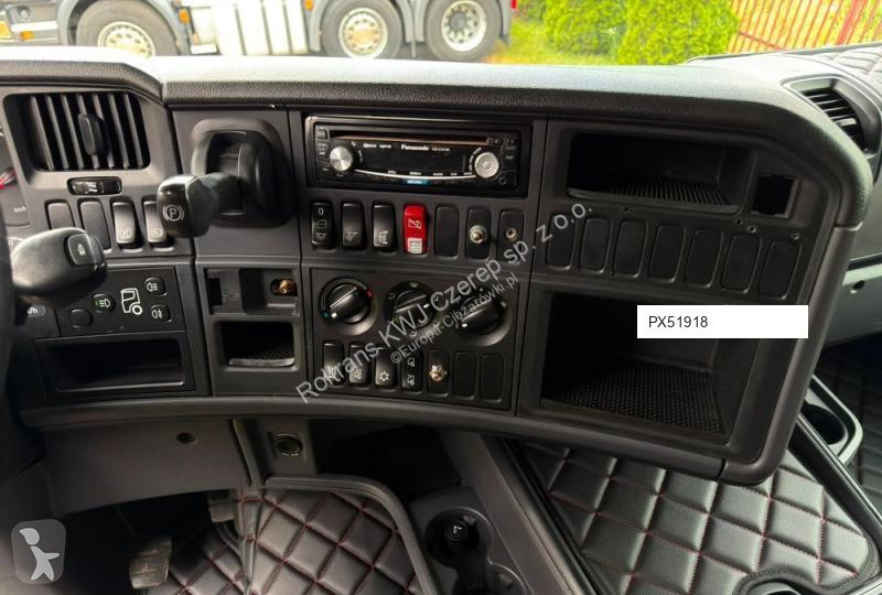 Cap tractor Scania R 400
