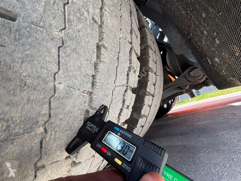 جرار Volvo 500 6x2 GLOBE XL / RETARDER / DOUBLE...