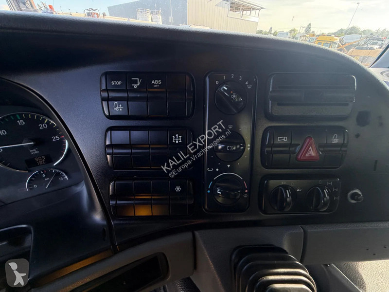 Trekker Mercedes 2044 Tractor - V6 - 4x4 - EPS...