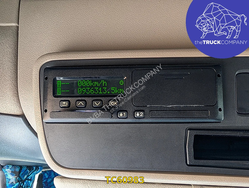 Tracteur Scania 490