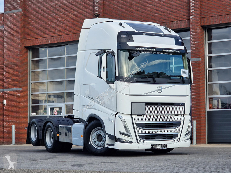 Trekker Volvo 13500 Globetrotter XL 6x2 -...
