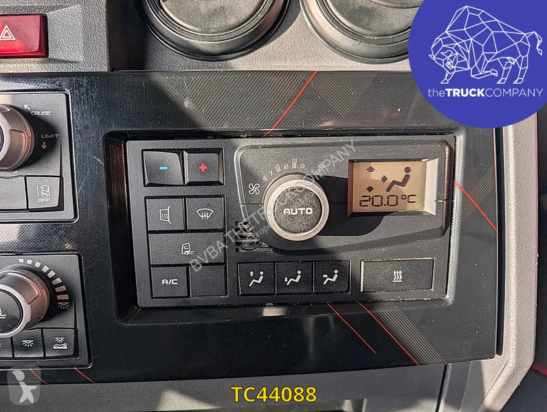 Cabeza tractora Renault T 480