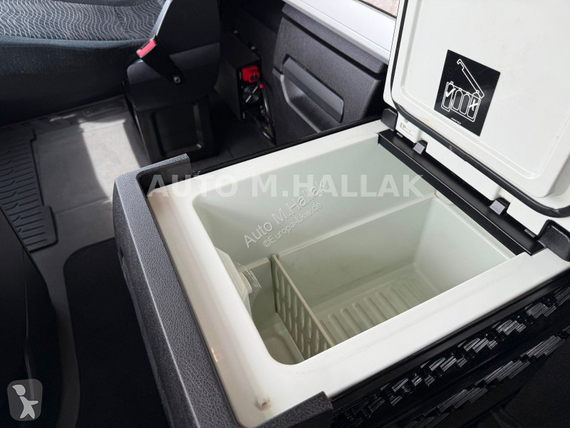 Trekker Mercedes 1845 LSnRL BigSpace Low Liner...