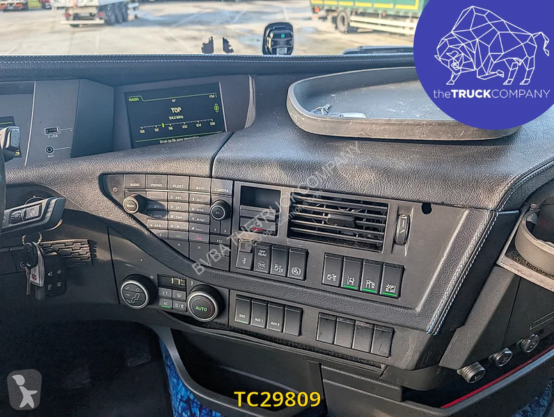 Trekker Volvo 500