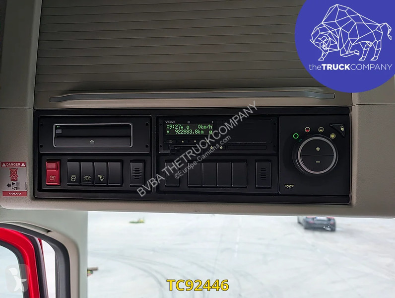 Tahač Volvo 500
