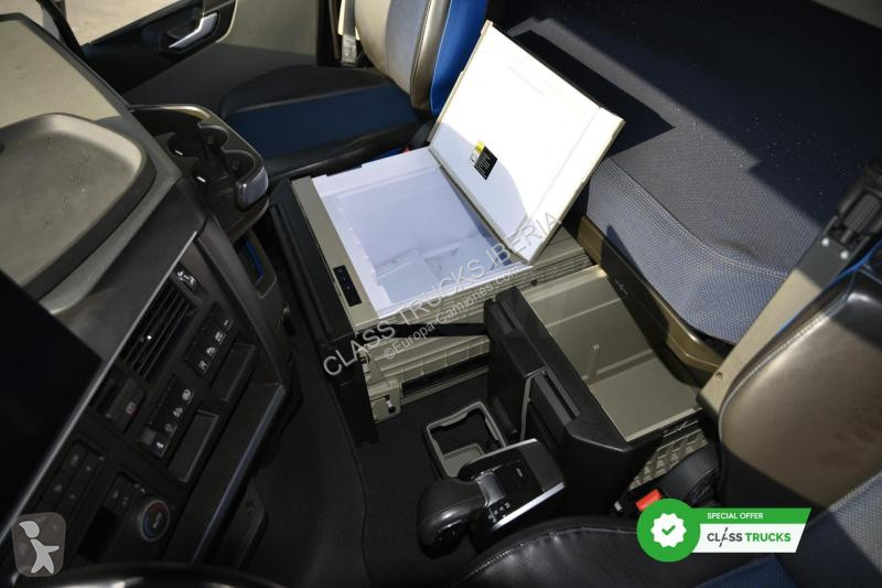Cabeza tractora Volvo 500 Globetrotter XL Varios