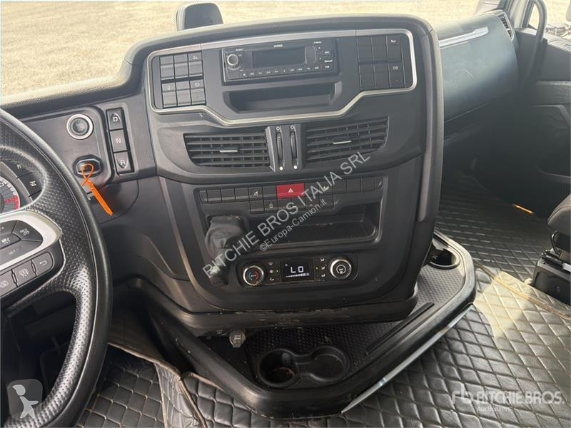 Cabeza tractora Iveco S-way 530