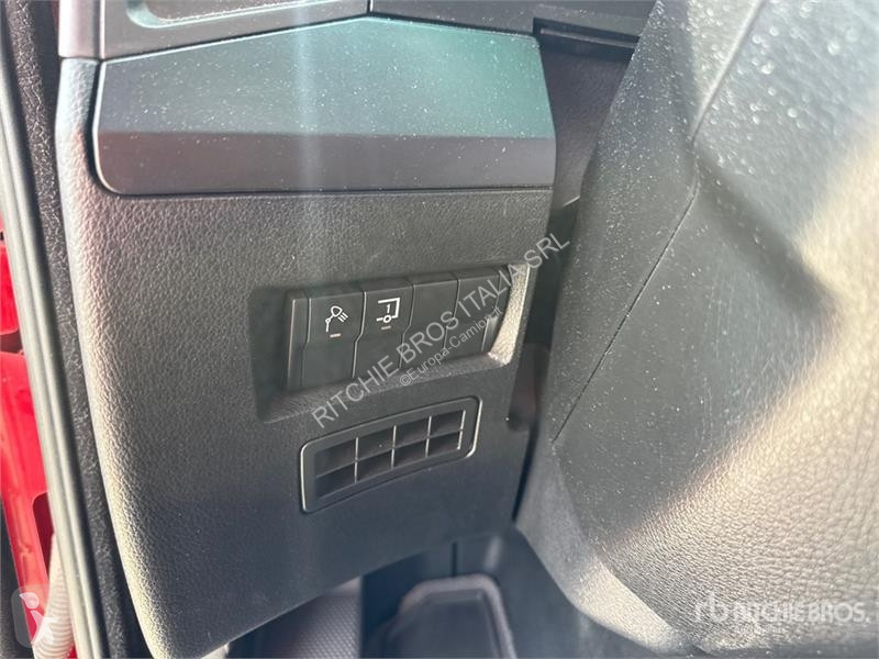 Тягач  Actros 1845