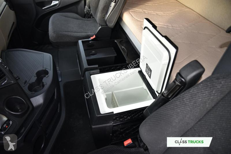 Tahač Mercedes 5 1845 BigSpace MirrorCam