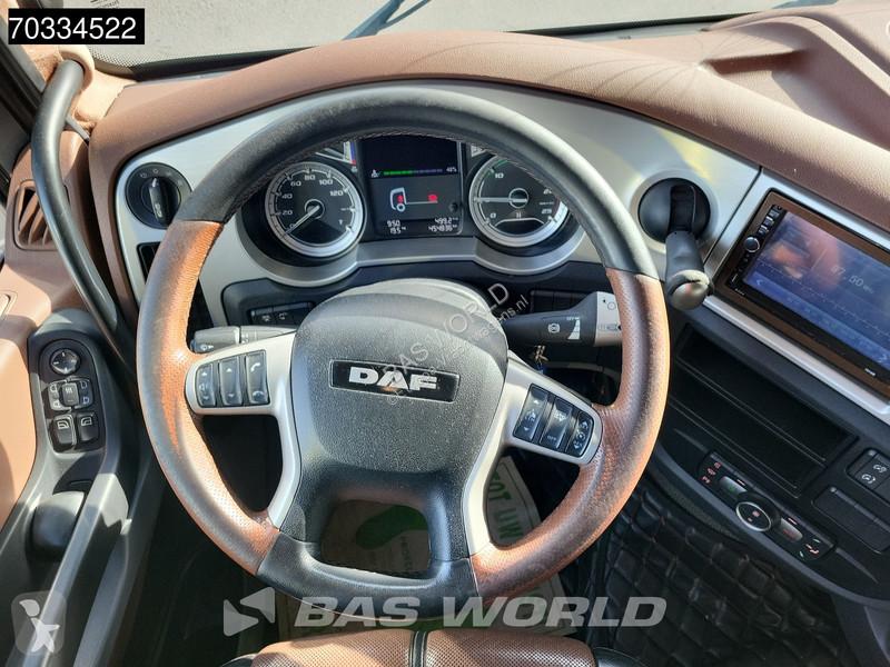 Nyergesvontató DAF 530 4X2 SSC APK 01-2027...