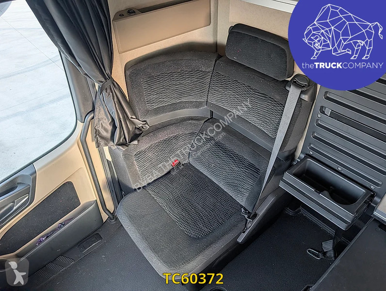 Tahač Mercedes 1853