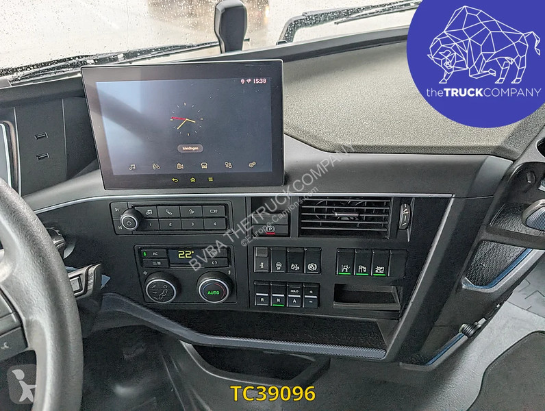 Cabeza tractora Volvo