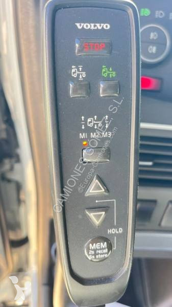 Ciągnik siodłowy Volvo 500