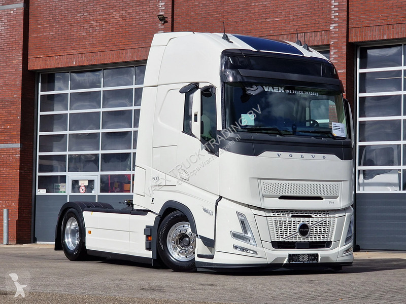 Tractor Volvo 13500 Globetrotter XL Aero 4x2 -...