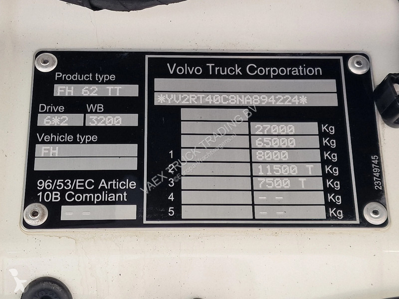 Cap tractor Volvo 13500 Globetrotter XL 6x2 -...
