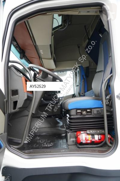 Тягач Volvo FH 500