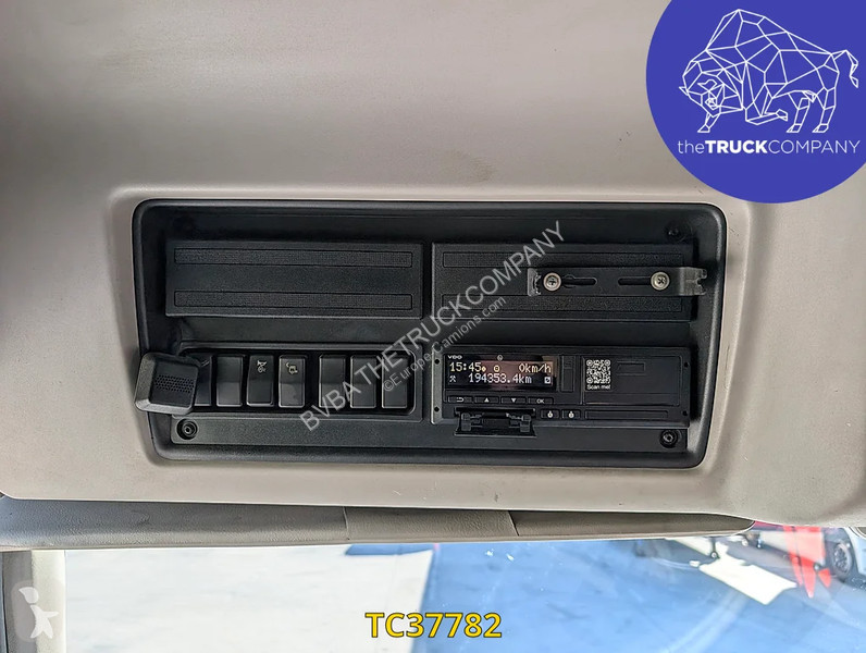 Cabeza tractora Renault 450