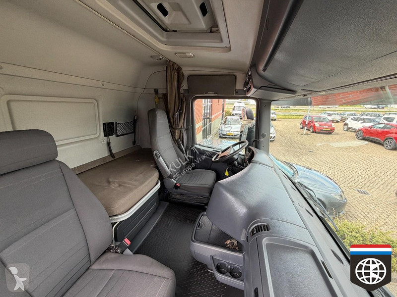 Влекач Scania R 520 Only 400 dkm - RETARDER -...