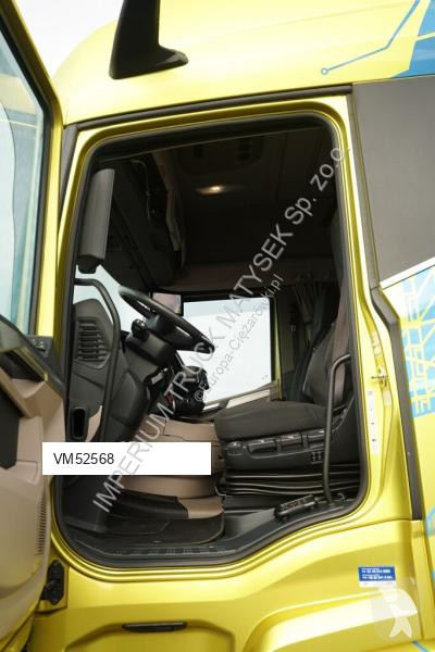 جرار DAF XG  530