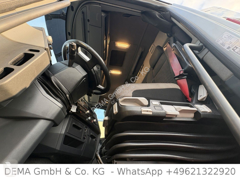 Ťahač Renault T440 Cab*E6d*Kühlbox*FG-Nr. LD*
