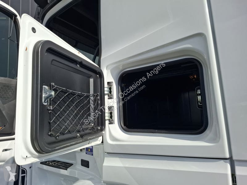 Mercedes 1848 Bigspace tractor unit