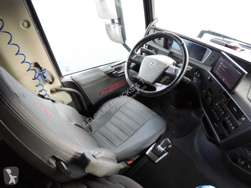 Cabeza tractora Volvo 500 Globetrotter XL