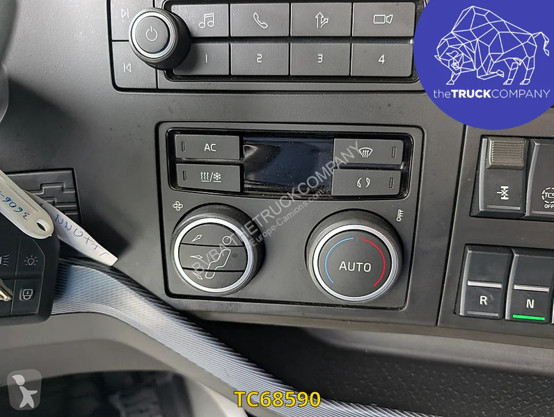 Volvo 500 tractor unit