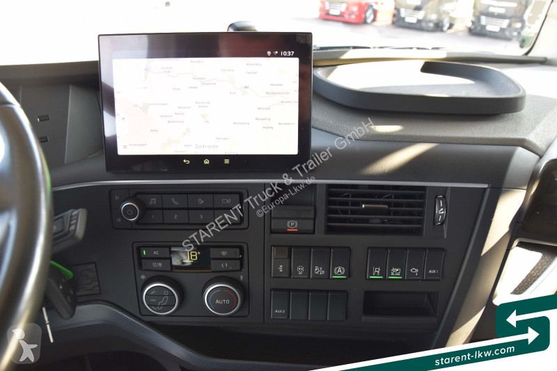 Tahač Volvo 500 Retarder Vollluftfederung...