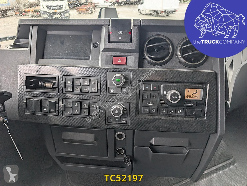 Renault T 480 tractor unit