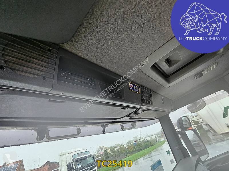 Tahač Scania 380
