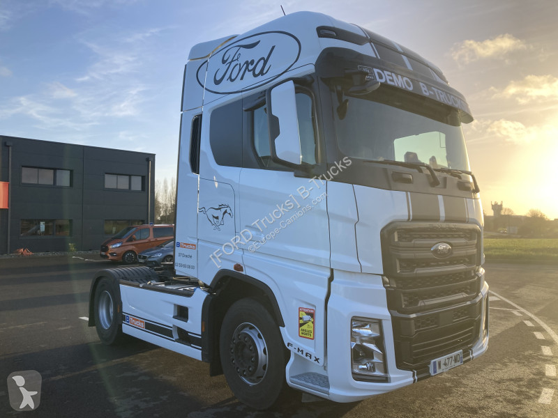 Tractor Ford 1100 Intard STD