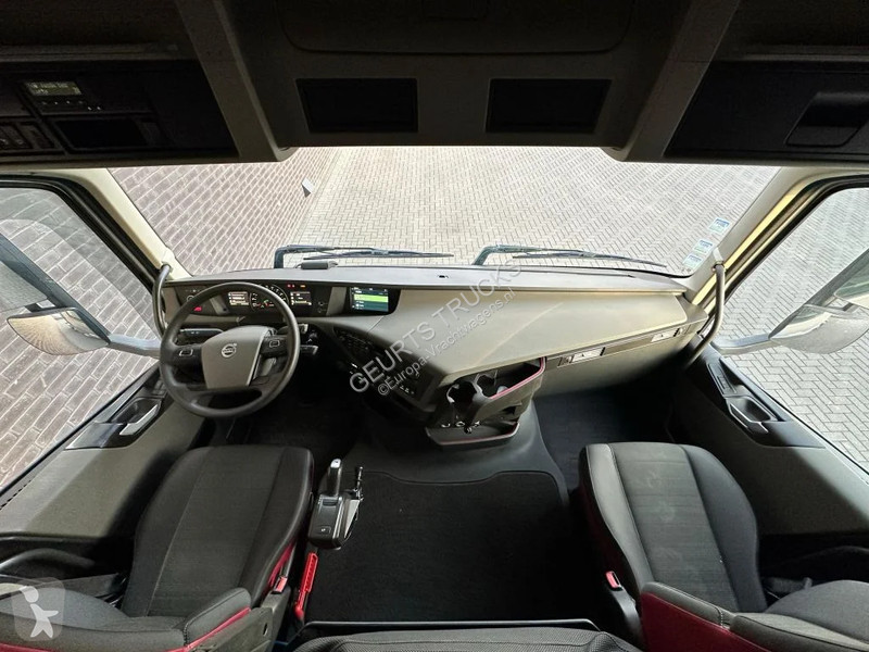 Tractor Volvo FH  6X4 TREKKER/TRACTOR/SZM EURO...