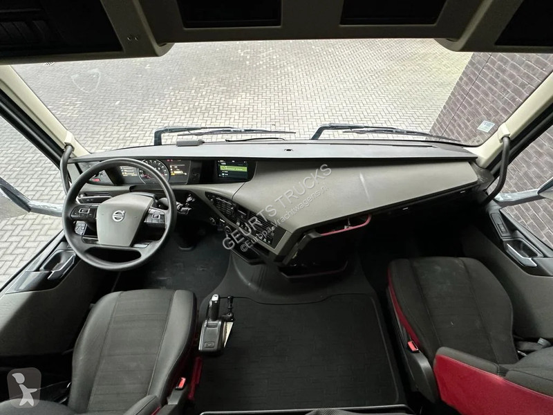 Tahač Volvo FH  6X4 TREKKER/TRACTOR/SZM EURO 6...