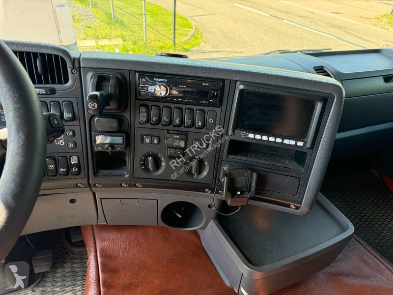 Traktor Scania R560 V8 8X2 + EFFER CRANE 1550...