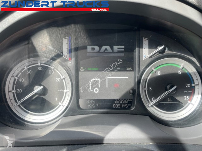 Tracteur DAF 440 SPACECAB ADR