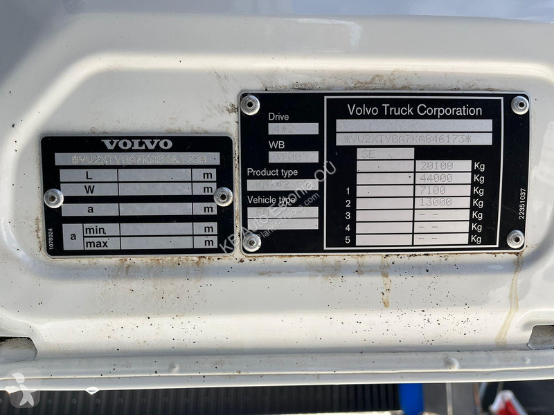 Tahač Volvo FM  4x2 GLOBE / VEB+